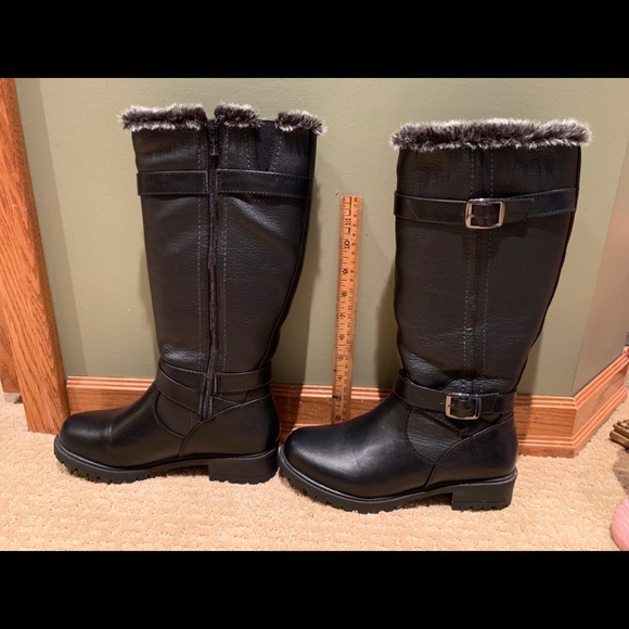 Ladies black Aquatherm winter boots - Picture 1 of 3